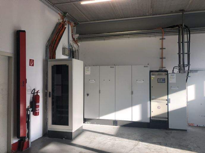 Halle 3.200 m² mit Krahnbahn, Sozialräumen etc. - Bild 13